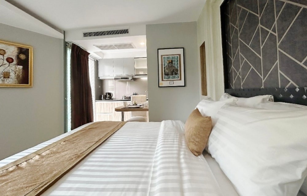 aspira suites sukhumvit 20