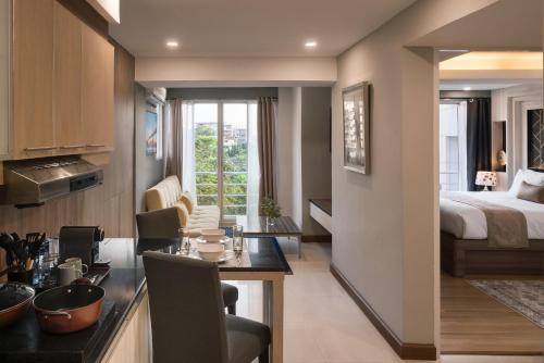 aspira suites sukhumvit 20