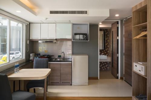 aspira suites sukhumvit 20