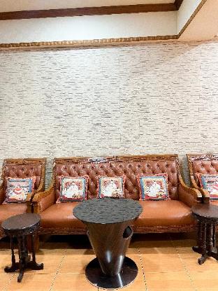 silom dynasty hostel