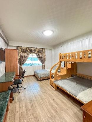 silom dynasty hostel