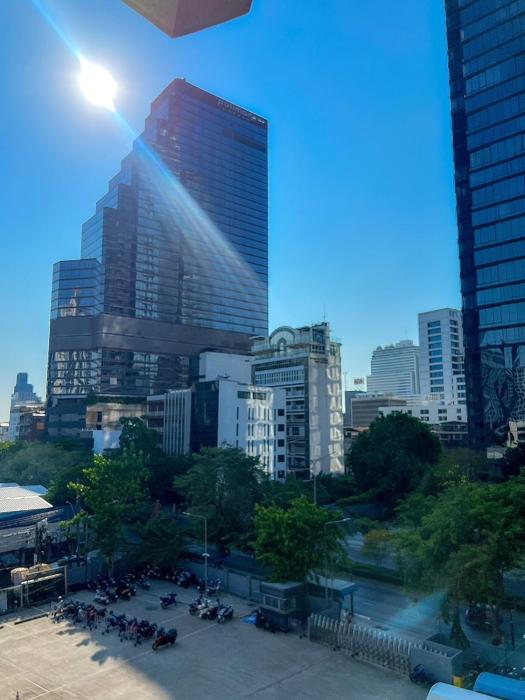 silom dynasty hostel