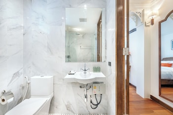 cherie bangkok boutique hotel