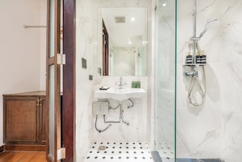 cherie bangkok boutique hotel