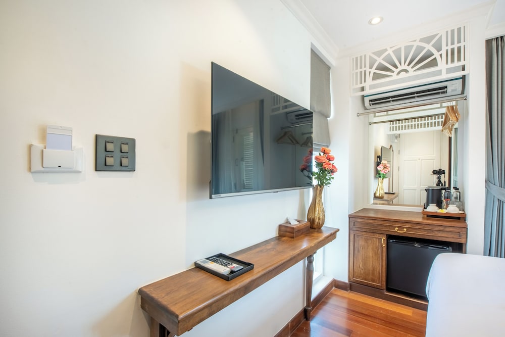 cherie bangkok boutique hotel