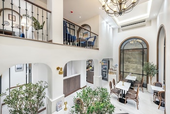 cherie bangkok boutique hotel