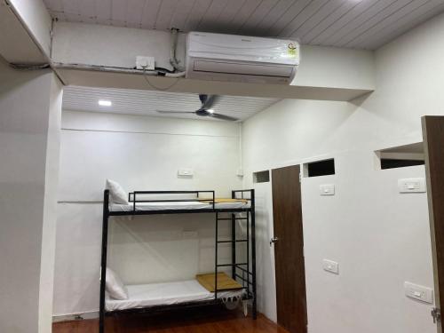 Grand Dyad Hotel,,2 star