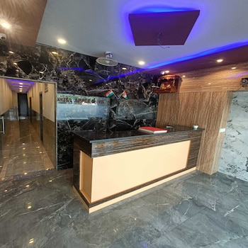 Hotel Apple Inn,,2 star