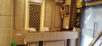 Hotel Royal Inn,,2 star