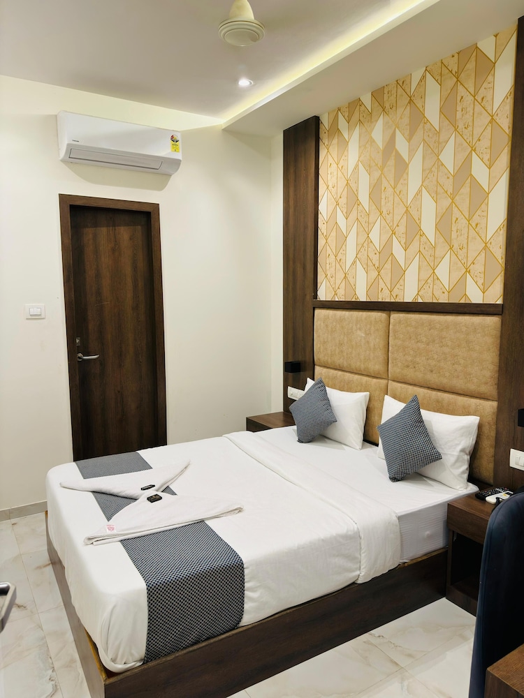 hotel amazing
