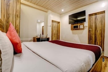 Hotel Green Park,,2.5 star