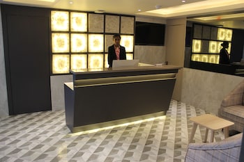 maxxvalue hotel midc
