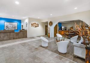 Super 8 By Wyndham Columbia,Columbia>>Chapel Hill,2 star