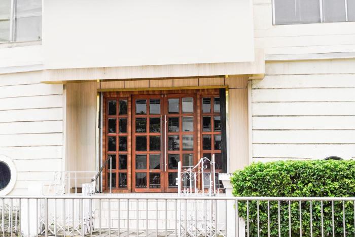 super townhouse vashi sector 28