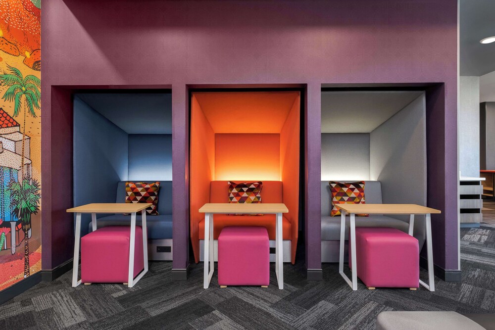 tru by hilton phoenix midtown