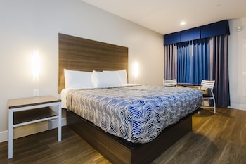 palace inn blue i 45 and college ave