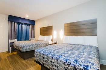 palace inn blue i 45 and college ave