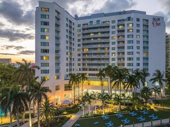 galleryone a doubletree suites by hilton hotel