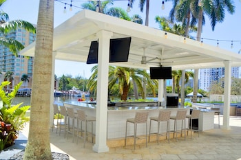 galleryone a doubletree suites by hilton hotel