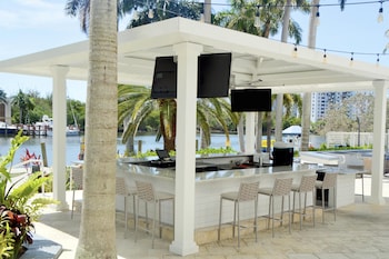 galleryone a doubletree suites by hilton hotel