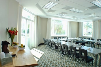 galleryone a doubletree suites by hilton hotel