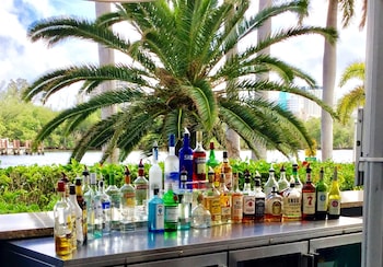 galleryone a doubletree suites by hilton hotel