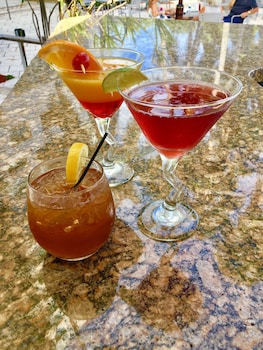 galleryone a doubletree suites by hilton hotel