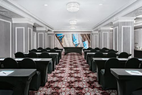 hotel indigo dallas downtown by ihg