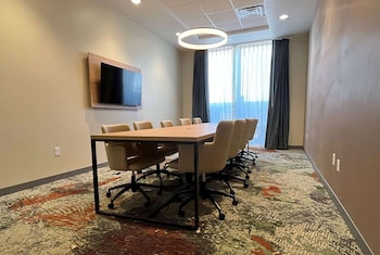 hawthorn extended stay by wyndham kingman