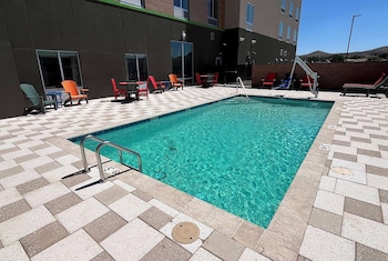 hawthorn extended stay by wyndham kingman