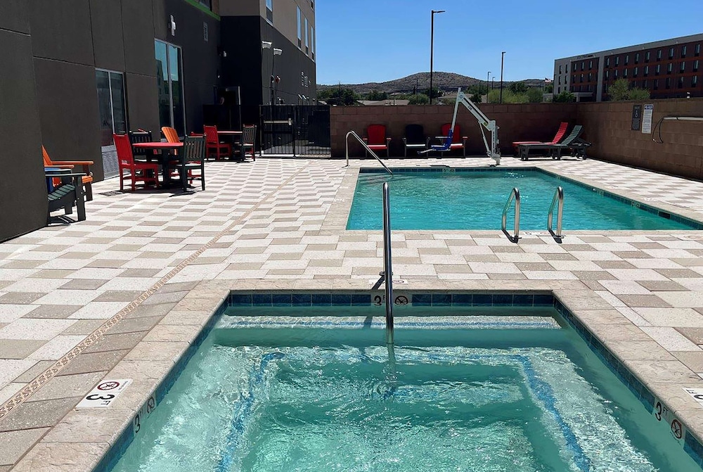 hawthorn extended stay by wyndham kingman