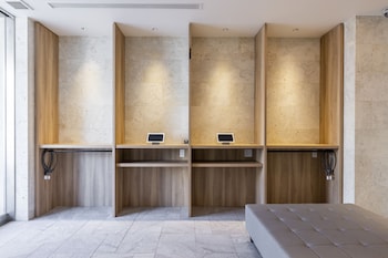 alphabed inn nahakokusaistreet east