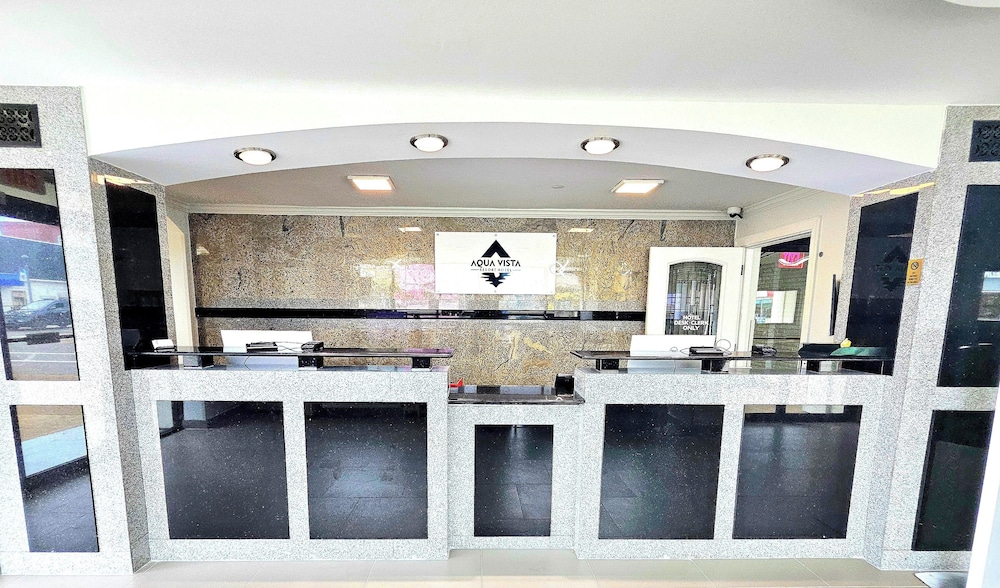 aqua vista resort hotel