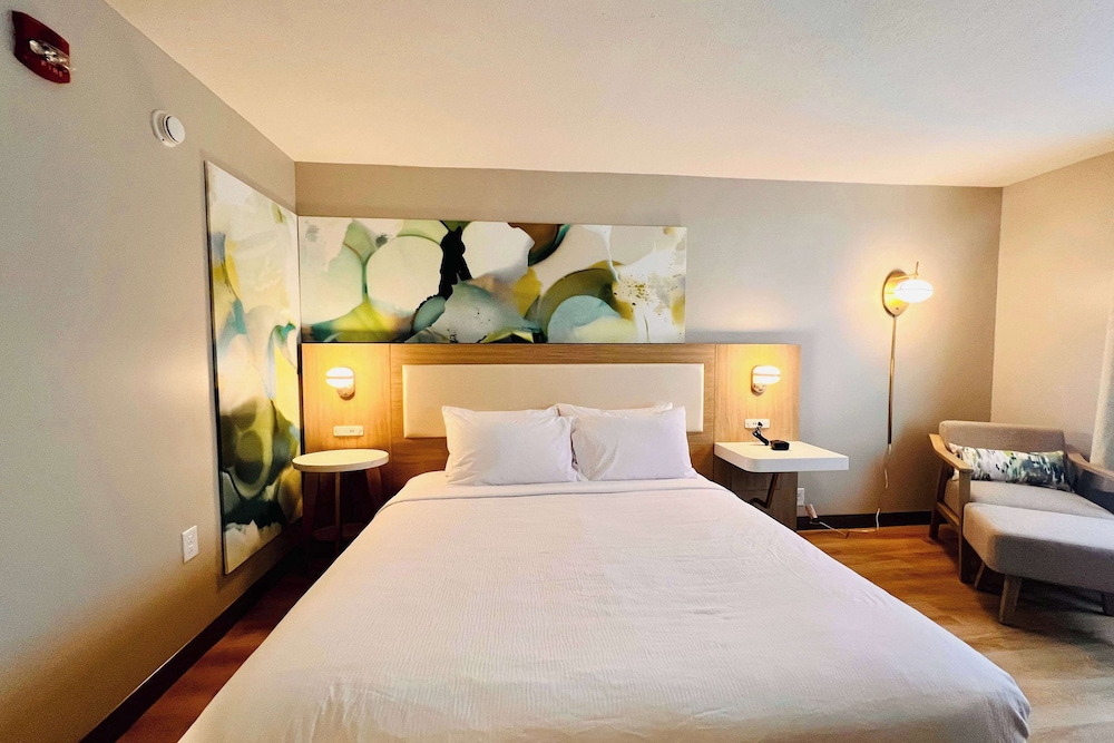 wyndham garden louisville east