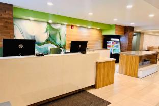 wyndham garden louisville east