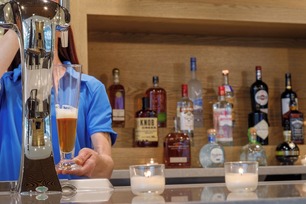 even sweetwater doral an ihg hotel