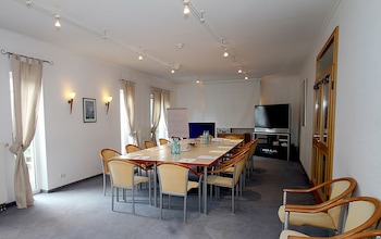 hotel lindemann