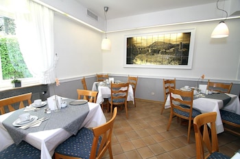 hotel lindemann