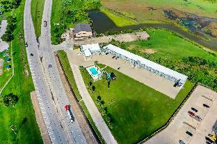 quality inn and suites port lavaca near lighthouse beach