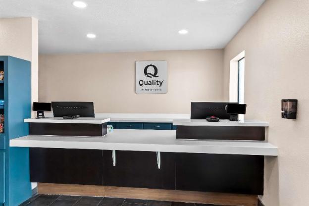 quality inn and suites port lavaca near lighthouse beach