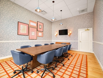 graduate by hilton auburn al