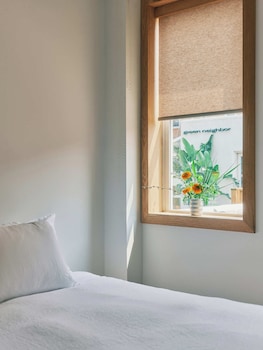 guesthouse by good neighbor