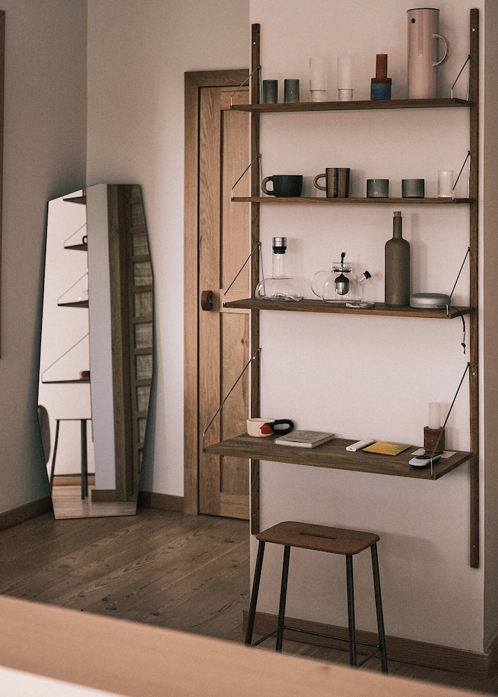 guesthouse by good neighbor