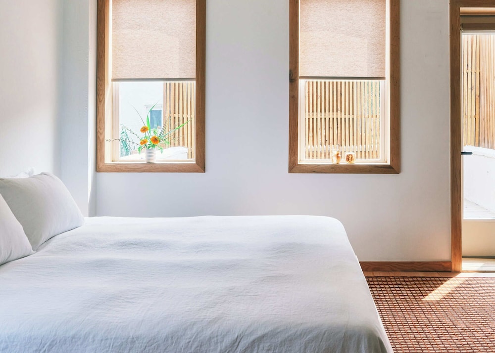 guesthouse by good neighbor