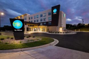 tru by hilton lexington va