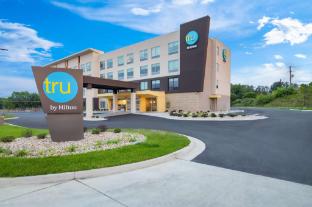 tru by hilton lexington va