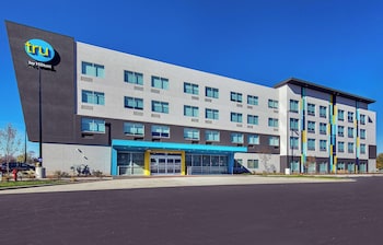 tru by hilton lexington va