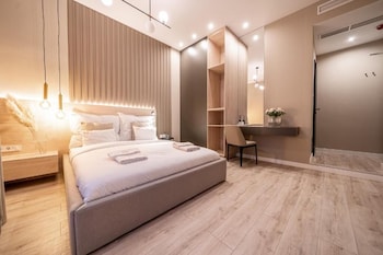 karoly boutique suites best location by bqa