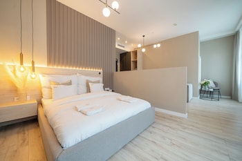 karoly boutique suites best location by bqa