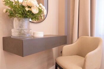 karoly boutique suites best location by bqa